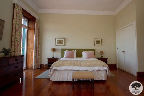 005_room_2_2