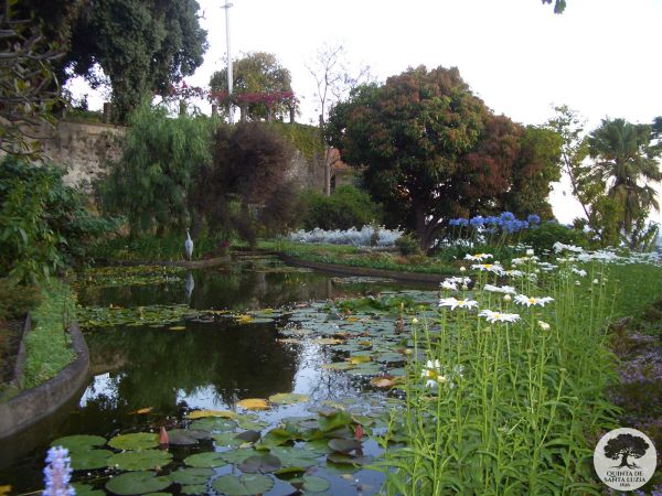 032-garden_also_at_qsl